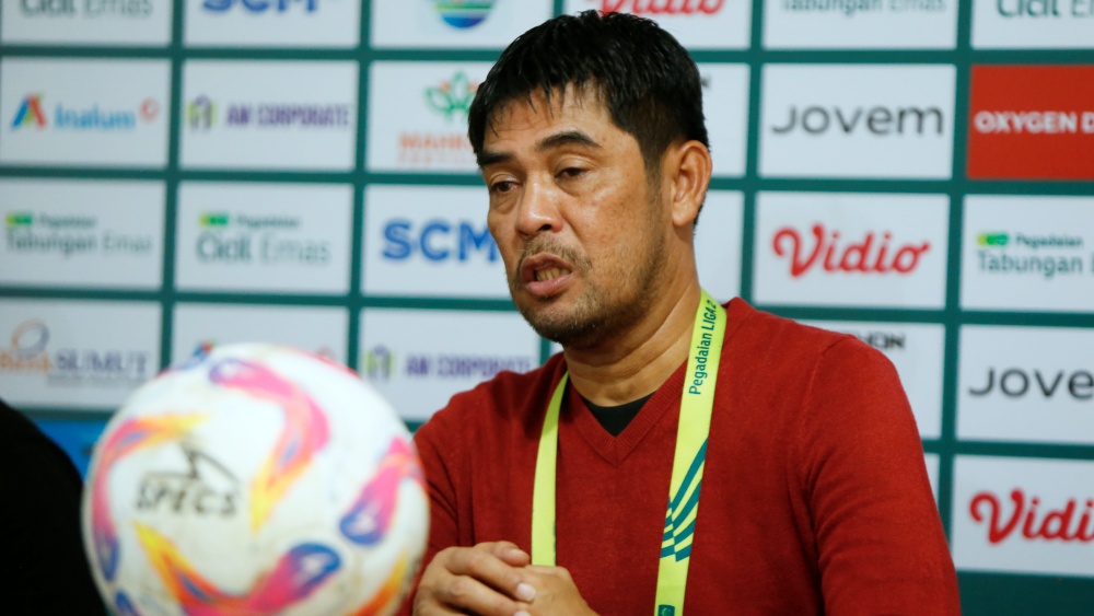 Misi Kebangkitan 'Kabau Sirah': Sentuhan Tangan Dingin Nil Maizar dan Resep 'Tetap Membumi' di Liga 2